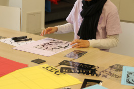 Design graphique, mise en page, photographie d'un atelier de composition d'affiches avec la maison des squares au blosne à rennes